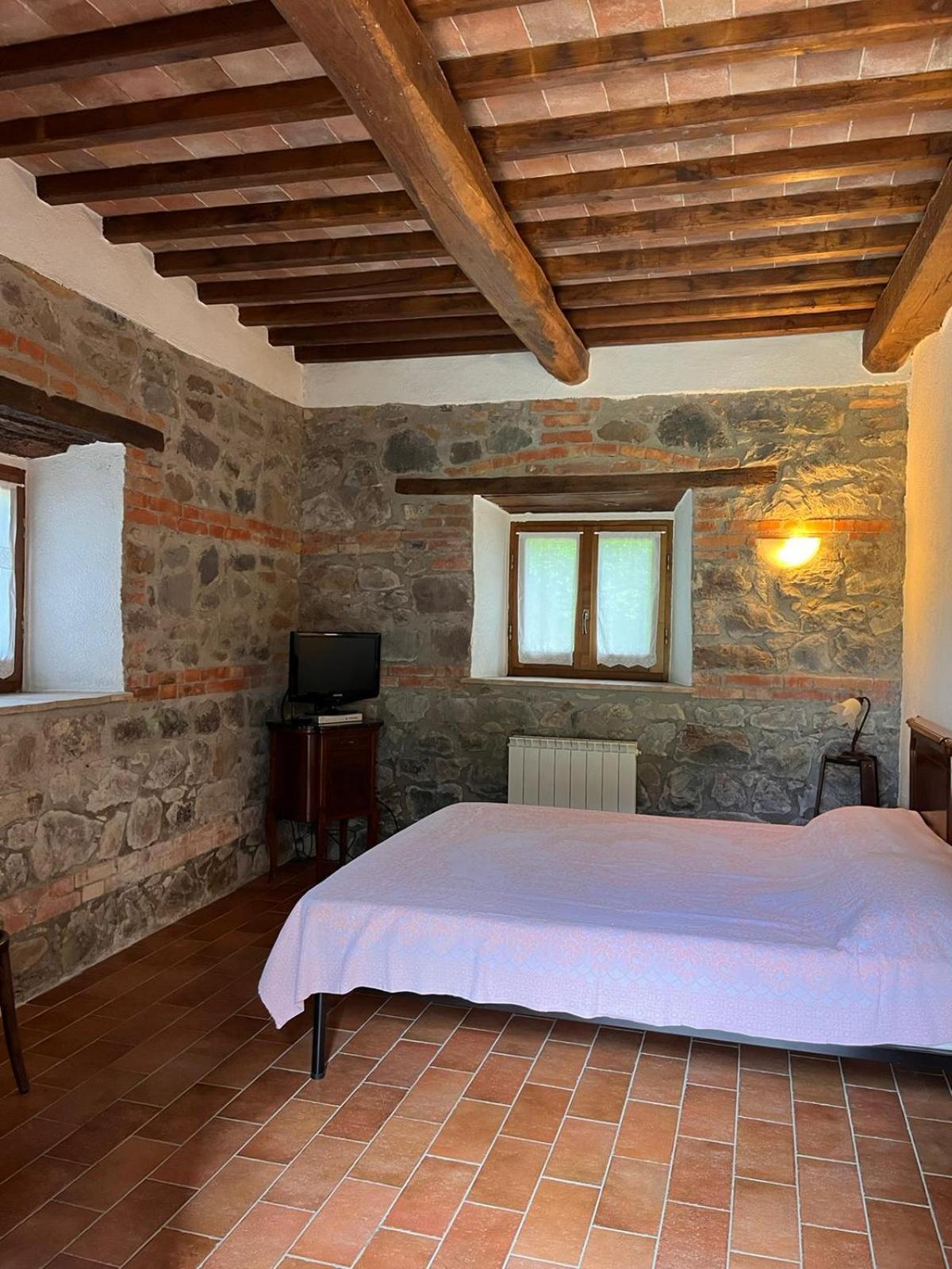 Casetta Di Ugolino Radicofani Esterno foto